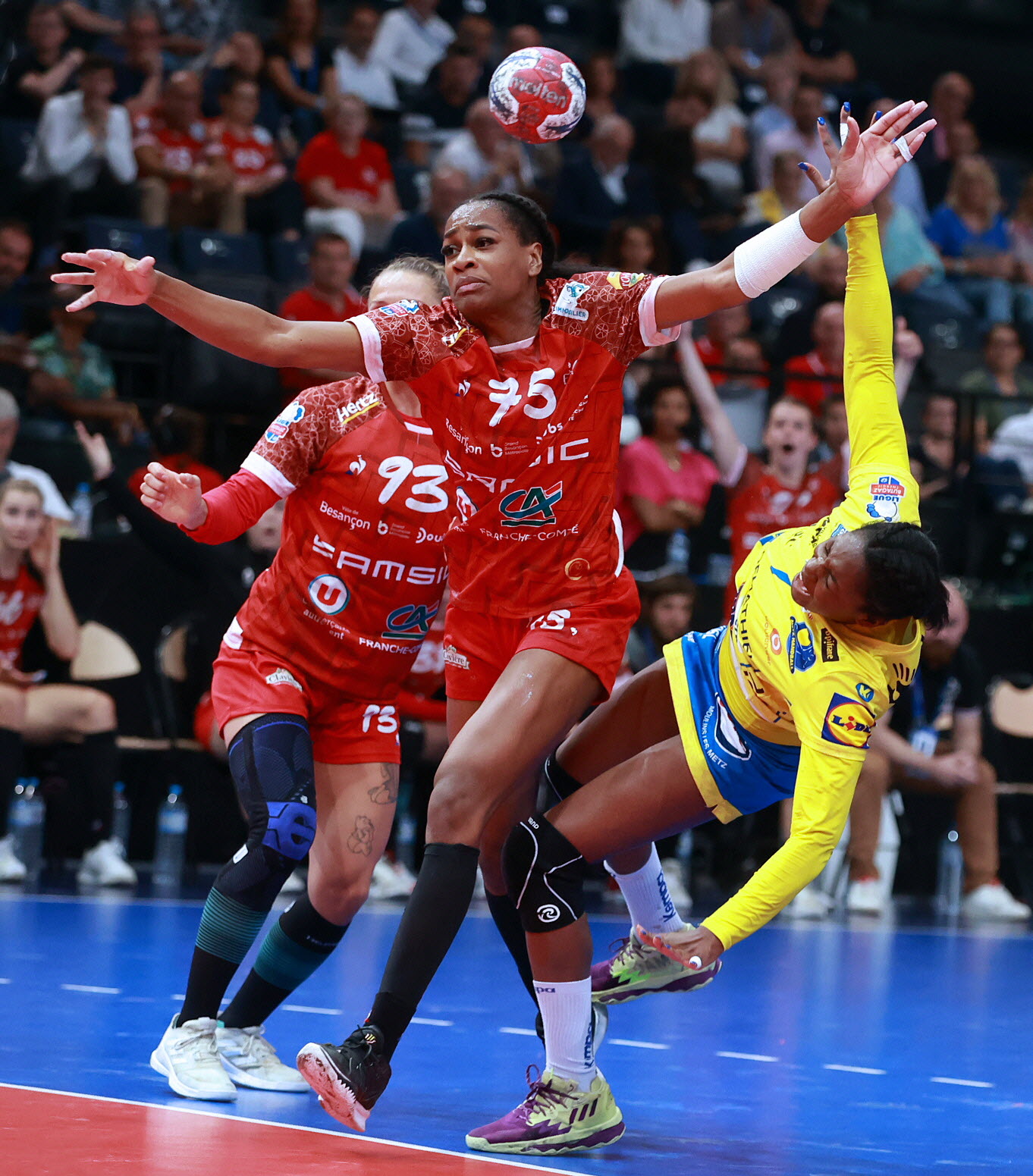 Audrey Dembele handball